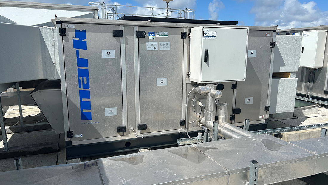 Strandhotel-Het-Hoge-Duin-air-handling-units-HRV-4